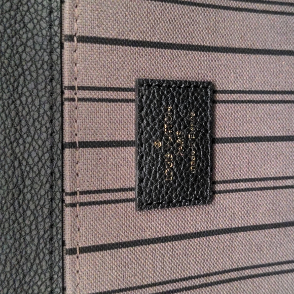 Brand New Authentic Louis Vuitton Pochette Metis Handbag - Picture 11 of 16